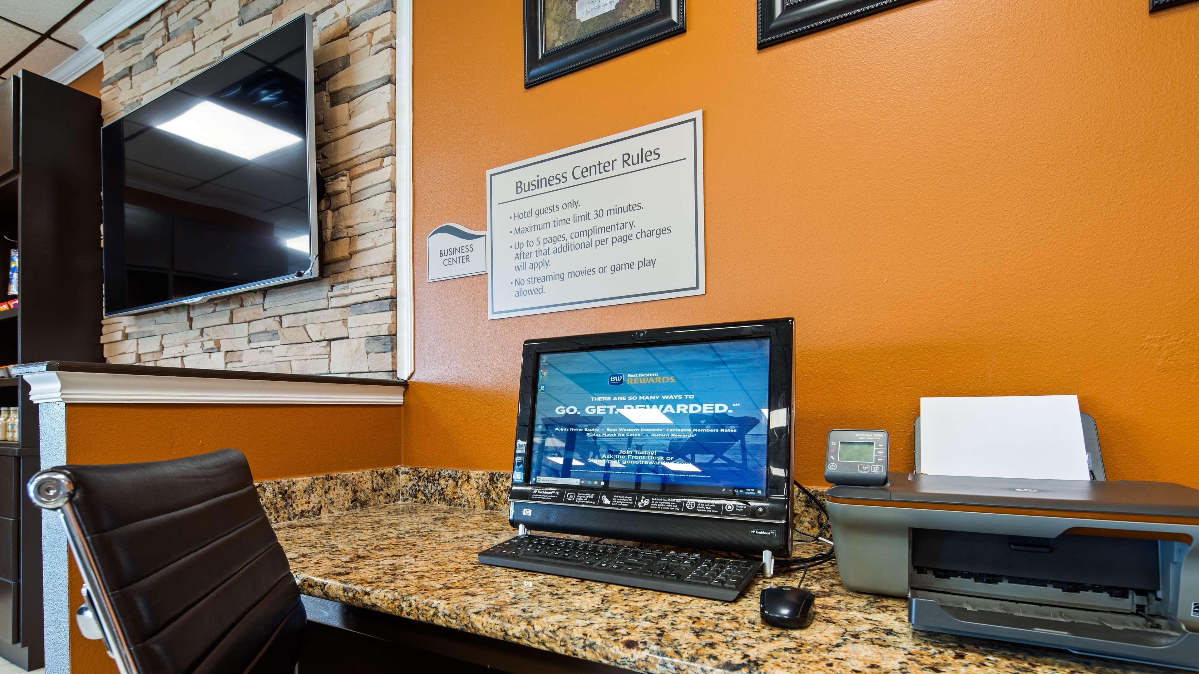 Best Western Tulsa Airport Екстериор снимка