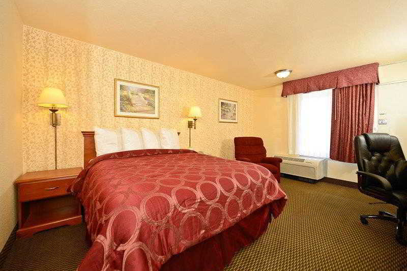 Best Western Tulsa Airport Екстериор снимка